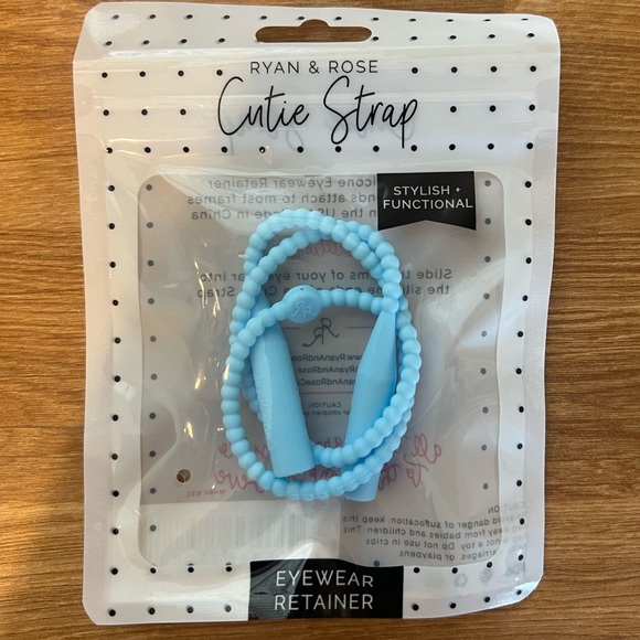 Ryan and Rose Cutie Strap - Picture 2 of 3